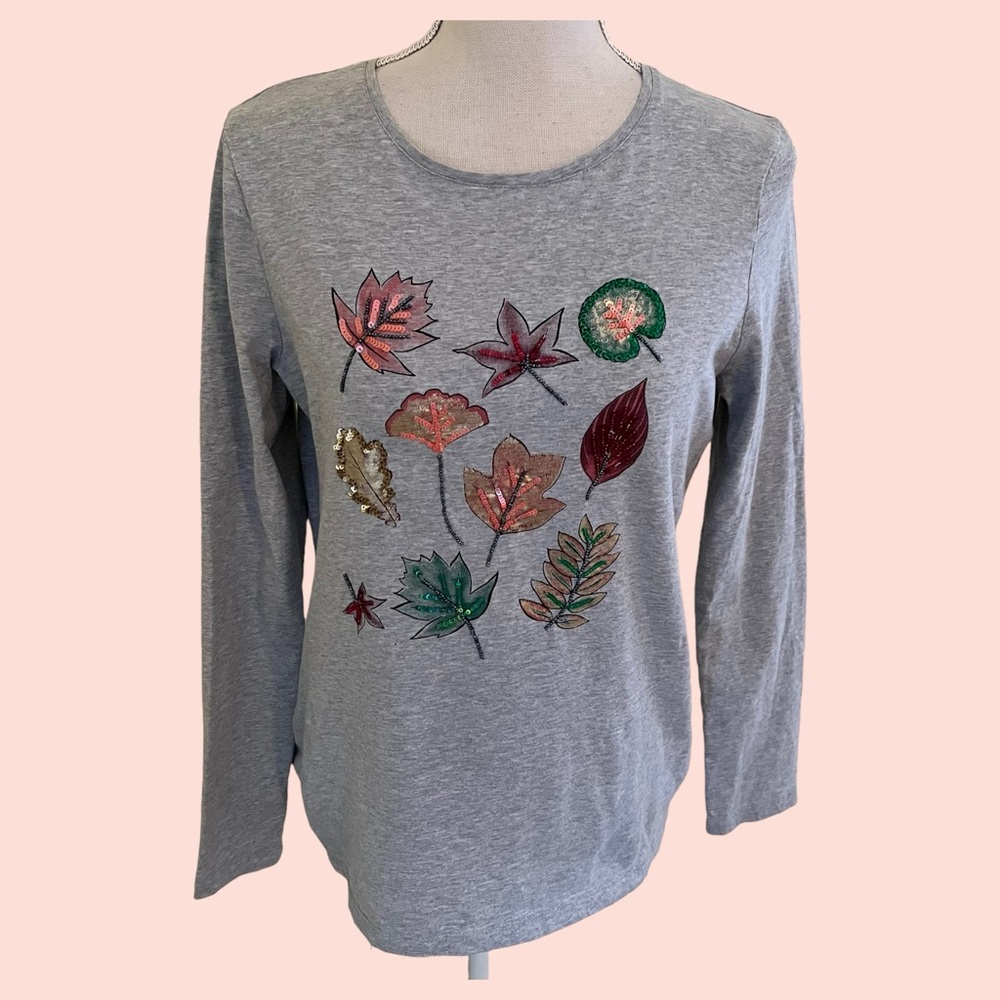Talbots Grey Cotton Scoop Neck Long Sleeve Tee with Leaf Design S